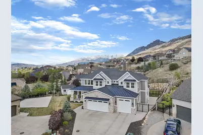 9558 N Avanyu Dr, Cedar Hills, UT 84062 - Photo 3