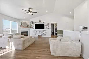 5359 W 19750 N, Plymouth, UT 84330 - Photo 5