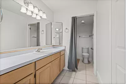 2244 N Canyon Rd #212, Provo, UT 84604 - Photo 17
