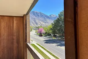 2244 N Canyon Rd, Provo, UT 84604 - Photo 25