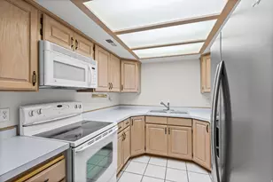 2244 N Canyon Rd, Provo, UT 84604 - Photo 9