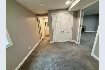 6784 S 1530 E, Cottonwood Heights, UT 84121 - Photo 15