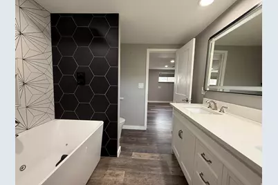 6784 S 1530 E, Cottonwood Heights, UT 84121 - Photo 23