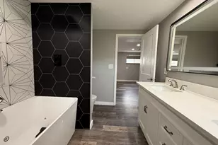 6784 S 1530 E, Cottonwood Heights, UT 84121 - Photo 23