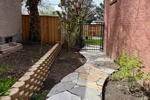 6784 S 1530 E, Cottonwood Heights, UT 84121 - Photo 3