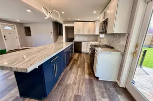 6784 S 1530 E, Cottonwood Heights, UT 84121 - Photo 5