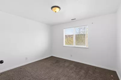 3445 E Ridge Route Rd N #9, Eagle Mountain, UT 84005 - Photo 15