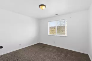 3445 E Ridge Route Rd N, Eagle Mountain, UT 84005 - Photo 15