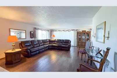 105 E 600 N, Price, UT 84501 - Photo 5