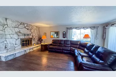 105 E 600 N, Price, UT 84501 - Photo 3