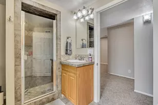 2813 W Sweet Basil North St S, Taylorsville, UT 84129 - Photo 23