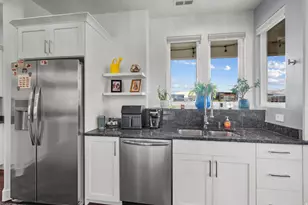 4589 W Scissor Way, South Jordan, UT 84009 - Photo 9