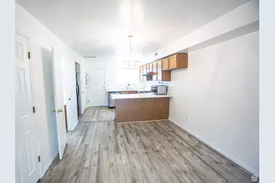 475 N Redwood Rd #30 Rd W, Salt Lake City, UT 84116 - Photo 5
