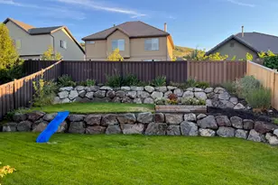 2001 E Fielding Ln, Draper, UT 84020 - Photo 3