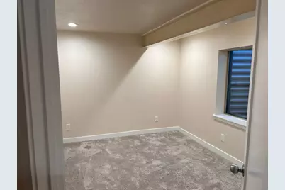 2001 E Fielding Ln, Draper, UT 84020 - Photo 17