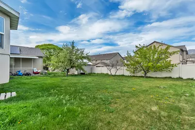 1118 N Ridge Ct E, Spanish Fork, UT 84660 - Photo 3