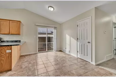 1118 N Ridge Ct E, Spanish Fork, UT 84660 - Photo 11