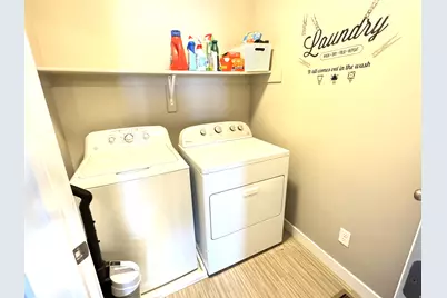 5695 W Red Ridge Ln, West Valley, UT 84118 - Photo 9