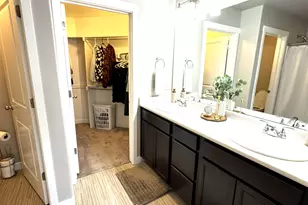 5695 W Red Ridge Ln, West Valley, UT 84118 - Photo 7