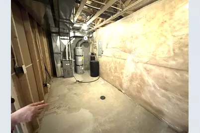 5695 W Red Ridge Ln, West Valley, UT 84118 - Photo 15