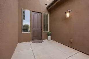 1951 N Augusta Ct, Washington, UT 84780 - Photo 5