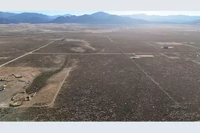 4855 N Peak View Rd, Panguitch, UT 84759 - Photo 11