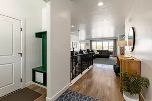 712 W Blue Mountain Dr, Saratoga Springs, UT 84045 - Photo 13