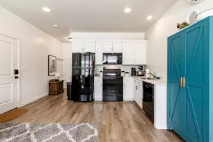 712 W Blue Mountain Dr, Saratoga Springs, UT 84045 - Photo 35