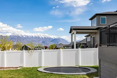 712 W Blue Mountain Dr, Saratoga Springs, UT 84045 - Photo 33