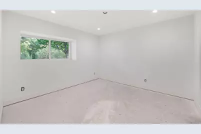 1775 E Rosecrest Dr, Salt Lake City, UT 84108 - Photo 15