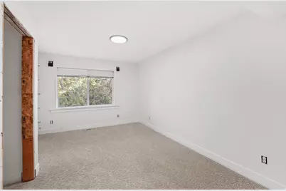 1775 E Rosecrest Dr, Salt Lake City, UT 84108 - Photo 11