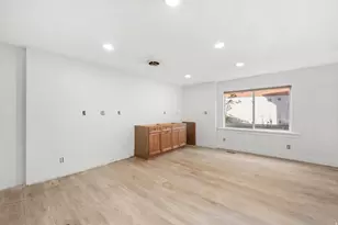 1775 E Rosecrest Dr, Salt Lake City, UT 84108 - Photo 9