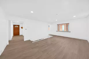 1775 E Rosecrest Dr, Salt Lake City, UT 84108 - Photo 9