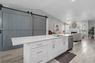 984 N 400 W, American Fork, UT 84003 - Photo 7