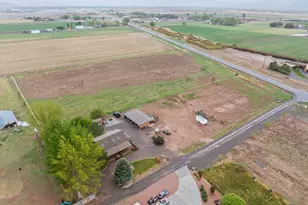 320 W 400 N, Central Valley, UT 84754 - Photo 65