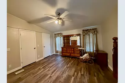 264 S Main St, Laketown, UT 84038 - Photo 15