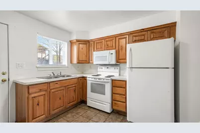 225 W 1030 N, Orem, UT 84057 - Photo 11