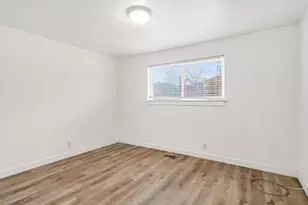 225 W 1030 N, Orem, UT 84057 - Photo 13