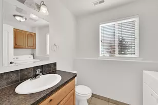 4020 Westlake Dr, Roy, UT 84067 - Photo 27