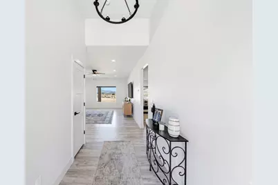 980 W Rock View Dr, Hurricane, UT 84737 - Photo 5