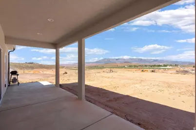 980 W Rock View Dr, Hurricane, UT 84737 - Photo 33