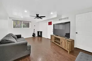 455 E 5600 S, Murray, UT 84107 - Photo 9