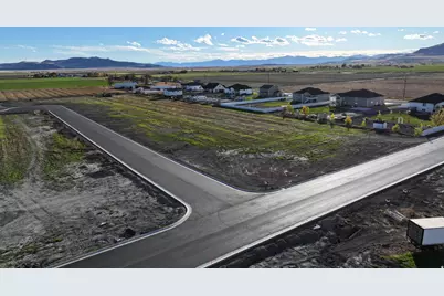 10845 N 8325 W #31, Tremonton, UT 84337 - Photo 7