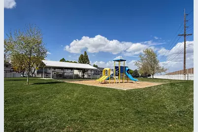 237 N 1120 E, Spanish Fork, UT 84660 - Photo 19