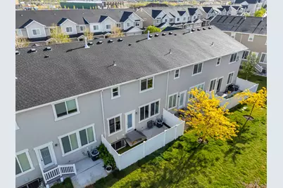 199 W Silver Springs Dr N, Vineyard, UT 84059 - Photo 25