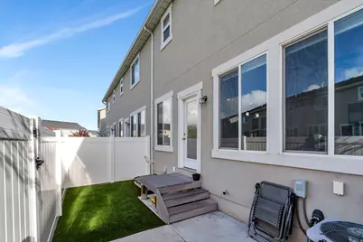 199 W Silver Springs Dr N, Vineyard, UT 84059 - Photo 23