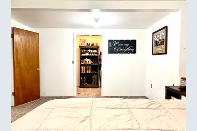 8457 E 6000 N, Lapoint, UT 84039 - Photo 17