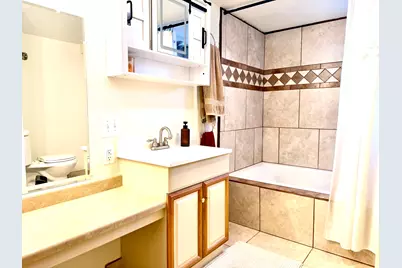 8457 E 6000 N, Lapoint, UT 84039 - Photo 19