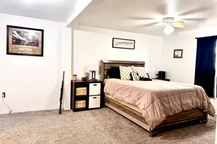8457 E 6000 N, Lapoint, UT 84039 - Photo 17