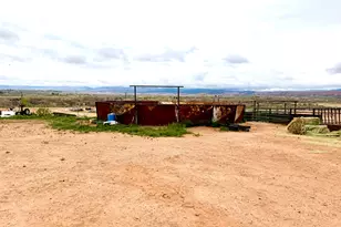 8457 E 6000 N, Lapoint, UT 84039 - Photo 29